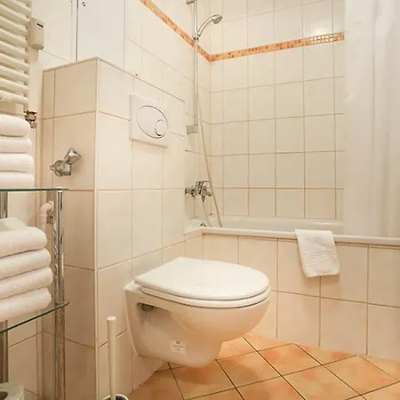 H& Apartment im Herzen der Stadt Nr.29-Henning mit Balkon Greifswald Exterior foto